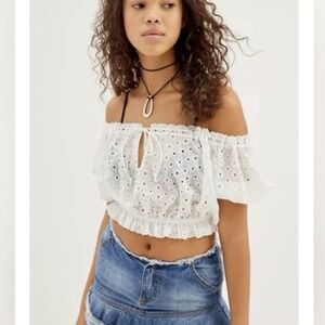 Urban Outfitters Crop Top Fairy Large White Coquette Eyelet Peasant Cottage Boho